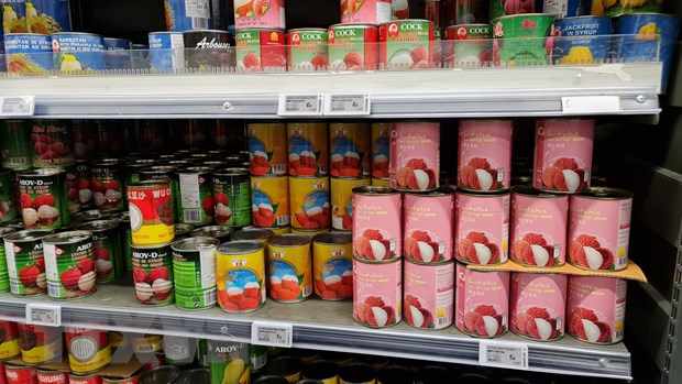 Le litchi en conserve du Vietnam en vente dans des supermarchés en France